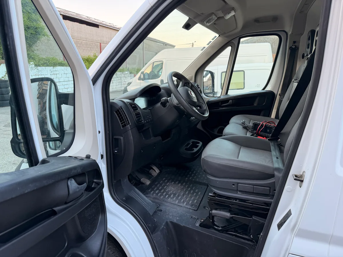 Fiat Ducato 2023 — photo 3