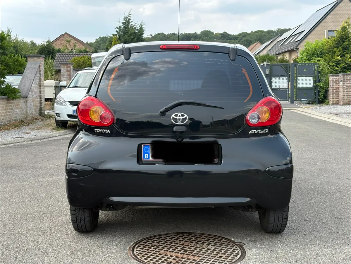 Toyota Aygo 2007 — photo 2