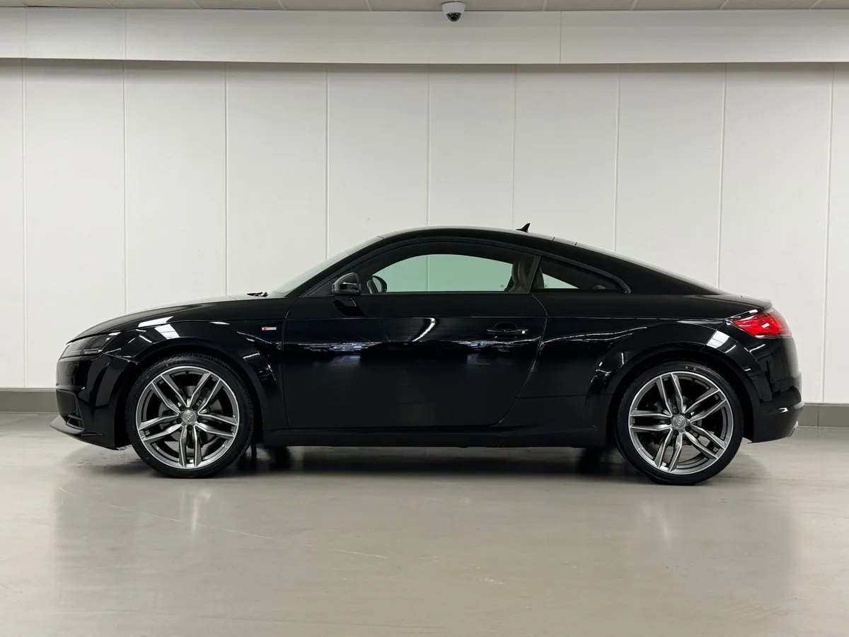 Audi TT 2018 — photo 4