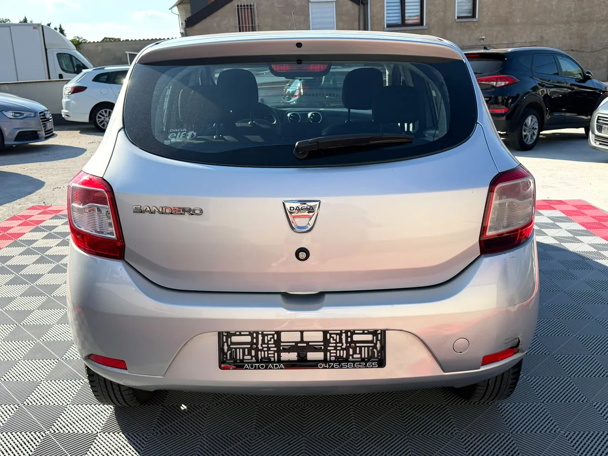 Dacia Sandero 2014 — photo 4