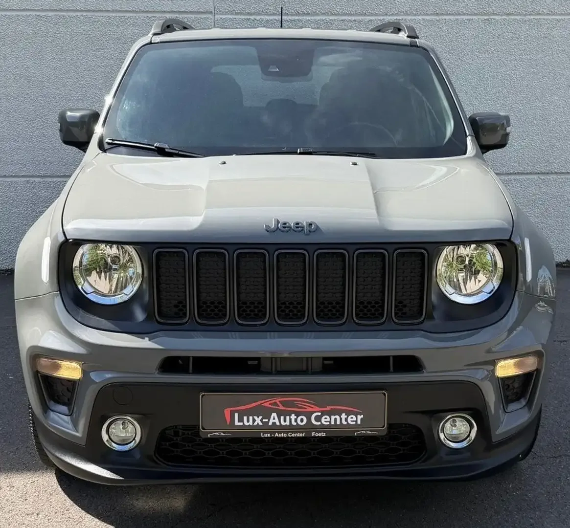 Jeep Renegade 2022 — photo 1