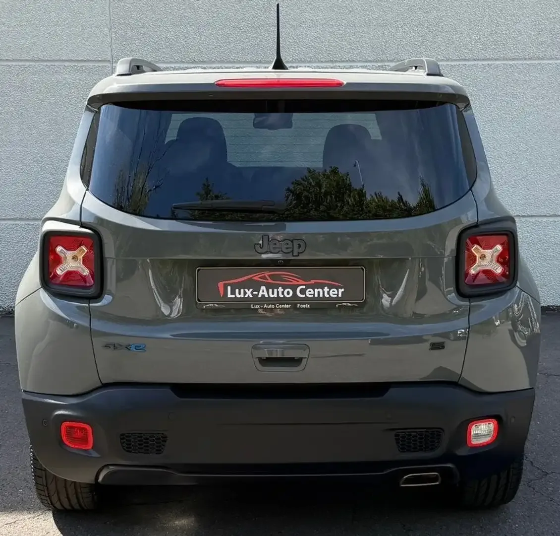 Jeep Renegade 2022 — photo 2