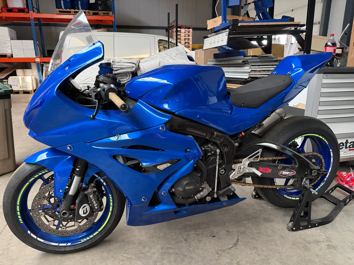 Suzuki GSXR1000 2018 — photo 2