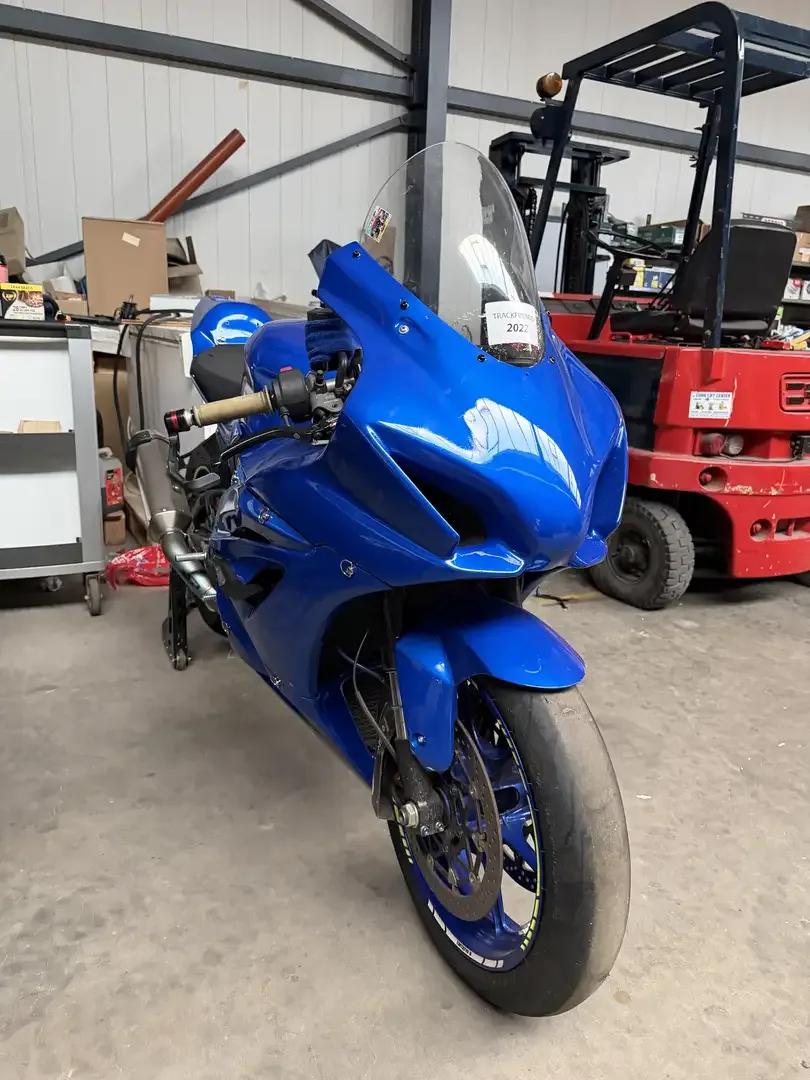 Suzuki GSXR1000 2018 — photo 1