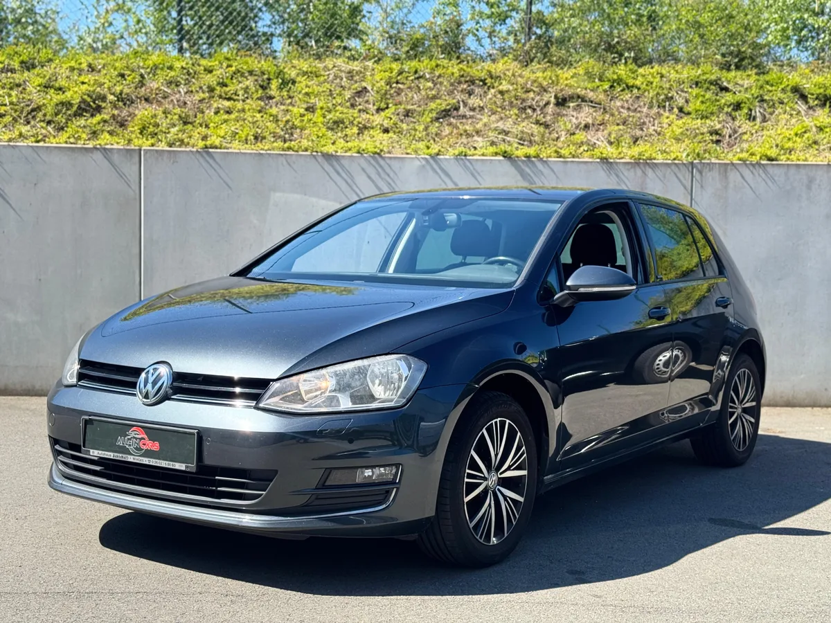 Volkswagen Golf 2017 — photo 1