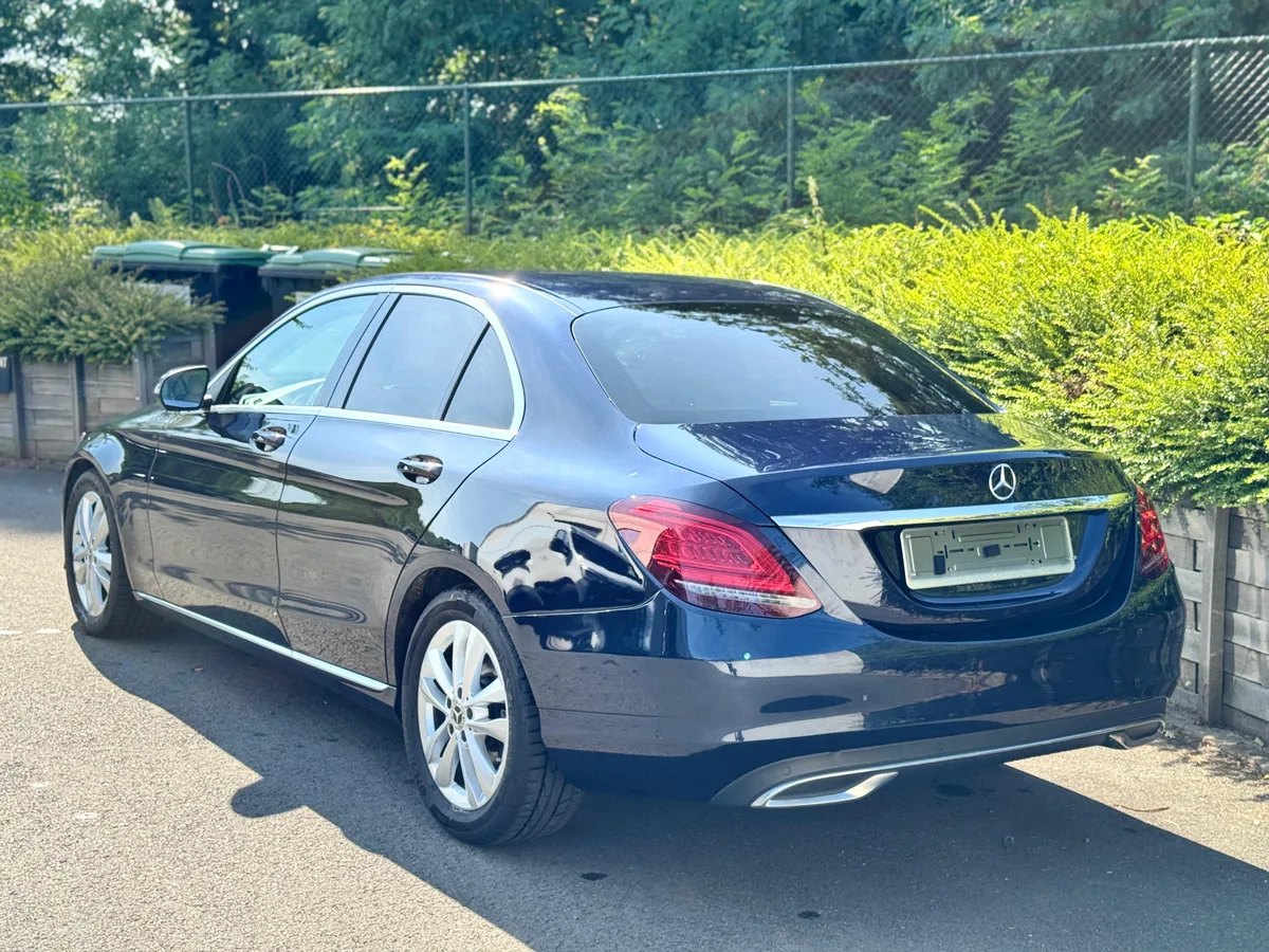 Mercedes-Benz Classe C 2020 — photo 3