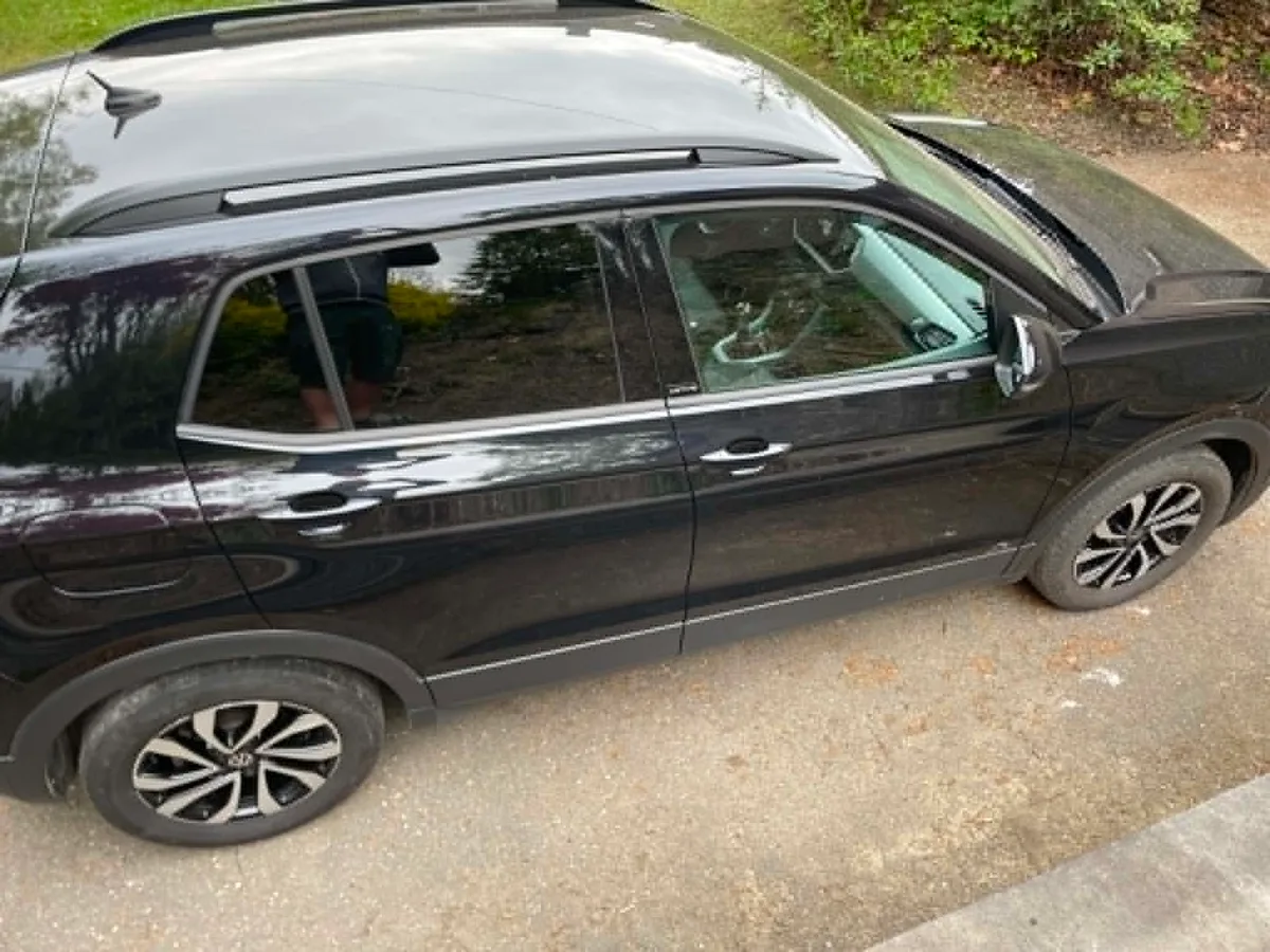 Volkswagen T-Cross 2022 — photo 3