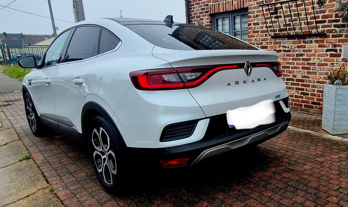 Renault Arkana 2022 — photo 3