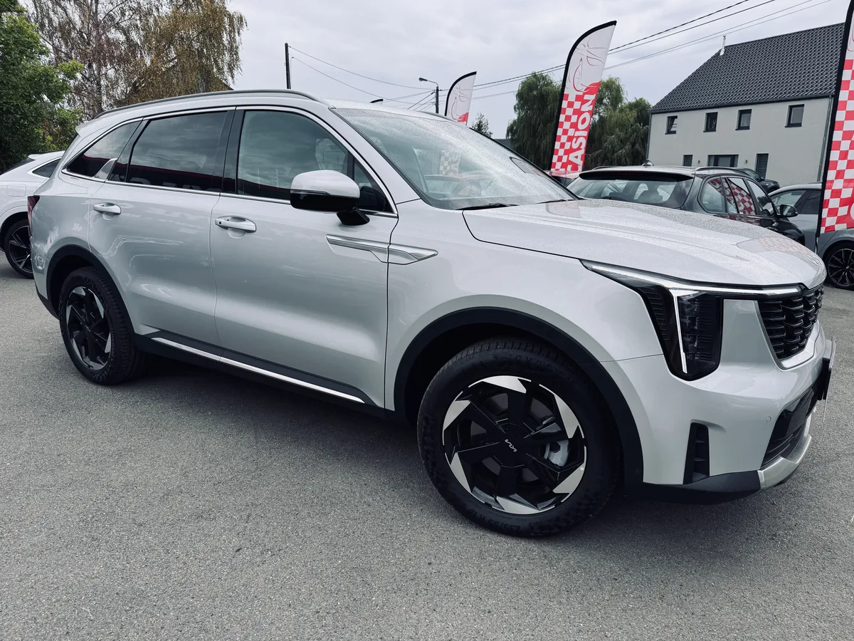 KIA Sorento 2025 — photo 3