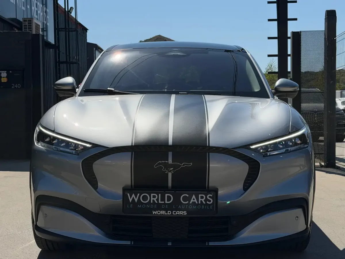 Ford Mustang 2021 — photo 3