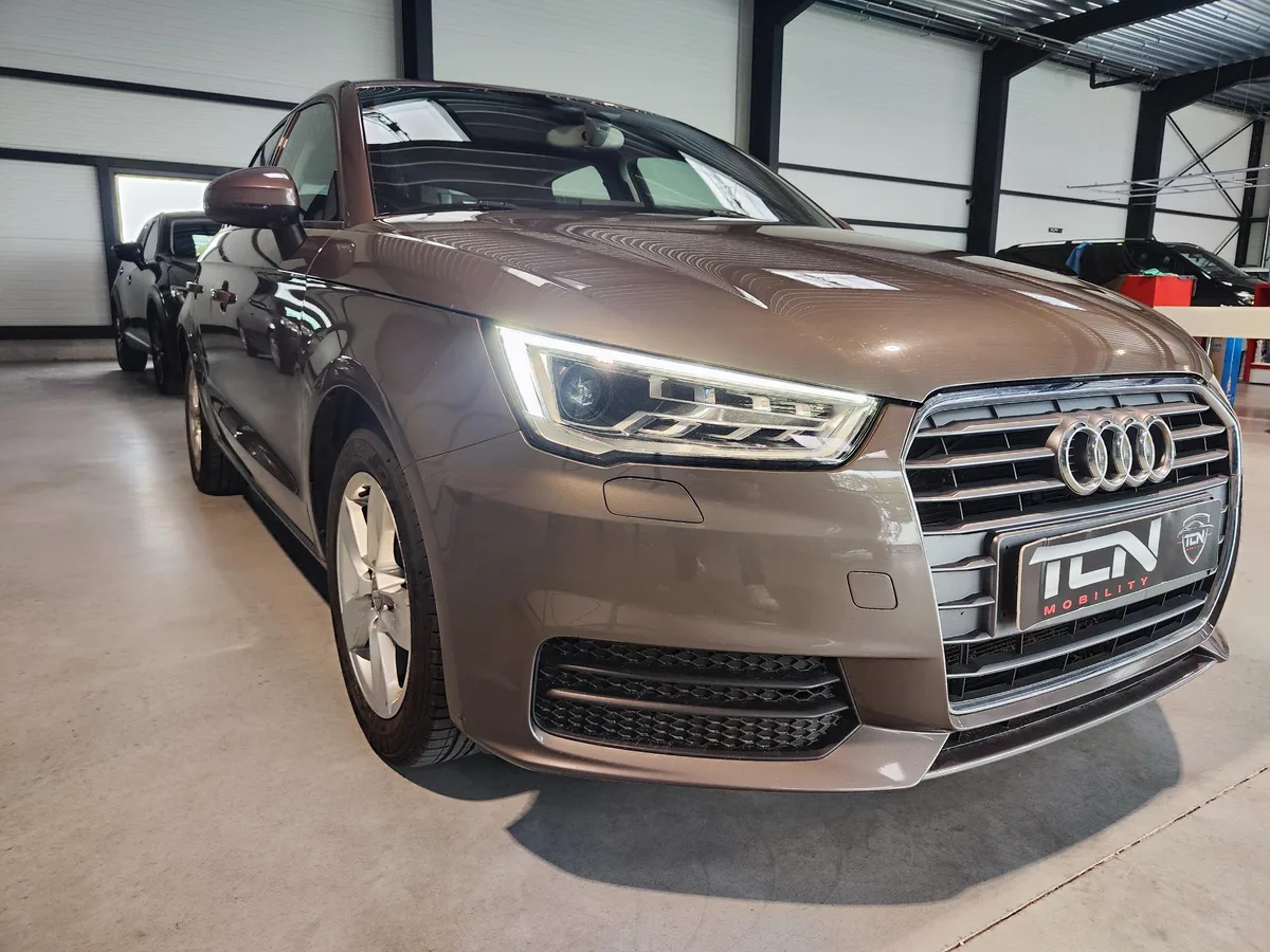 Audi A1 2017 — photo 3
