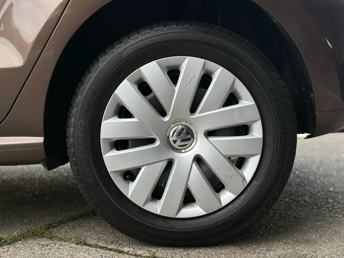 Volkswagen Polo 2014 — photo 4