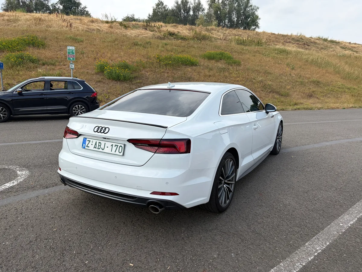 Audi A5 2018 — photo 4
