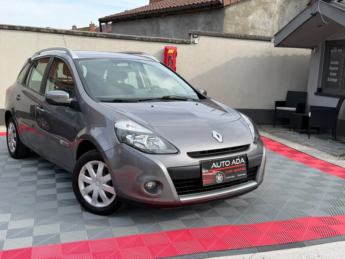 Renault Clio 2012 — photo 1