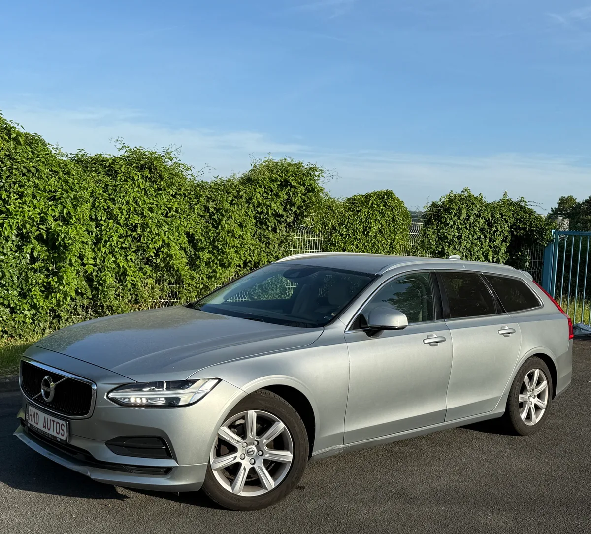 Volvo V90 2018 — photo 1