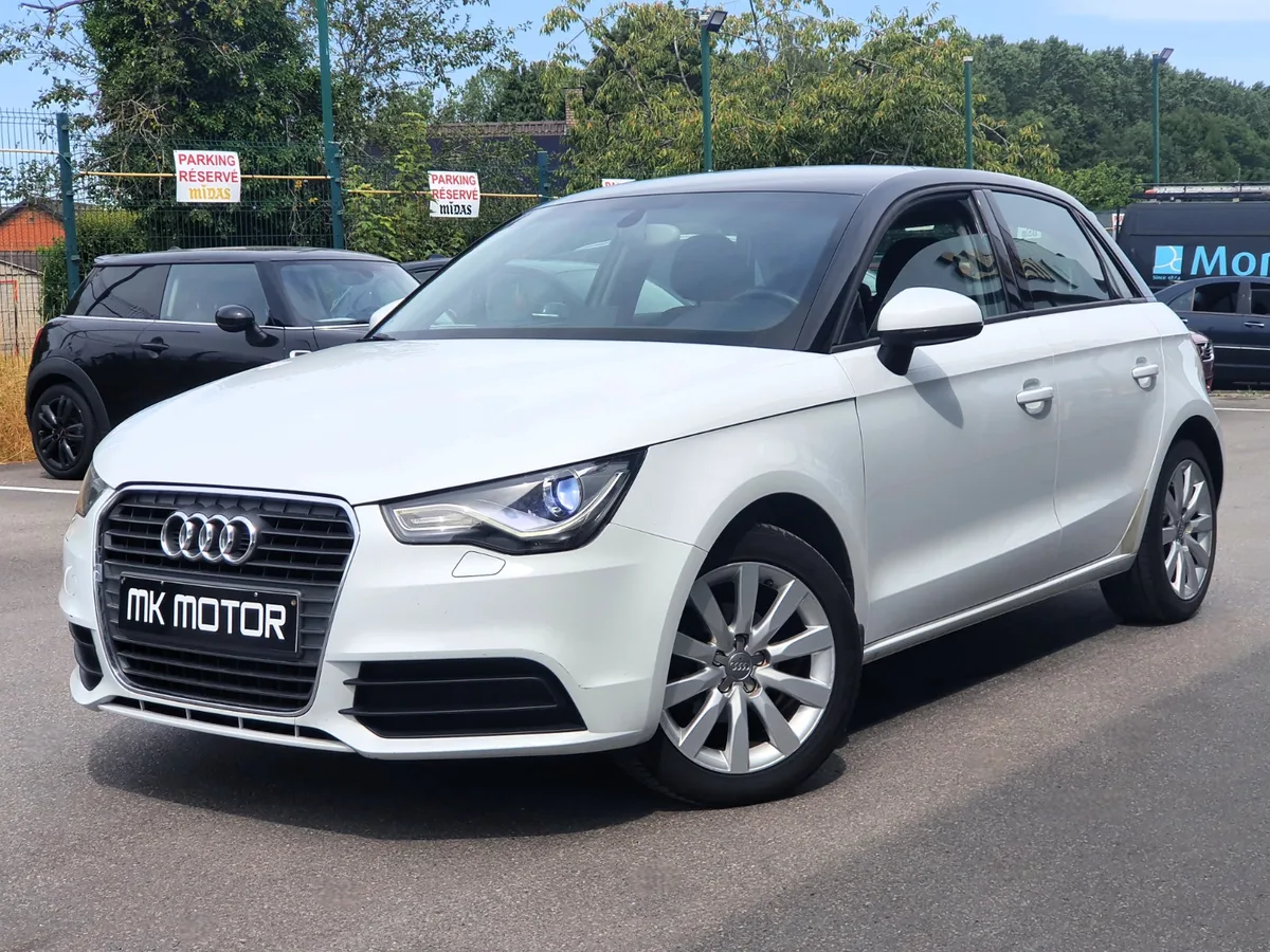 Audi A1 2015 — photo 1