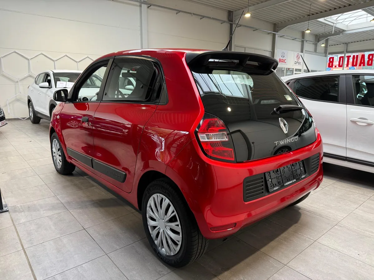 Renault Twingo 2019 — photo 3