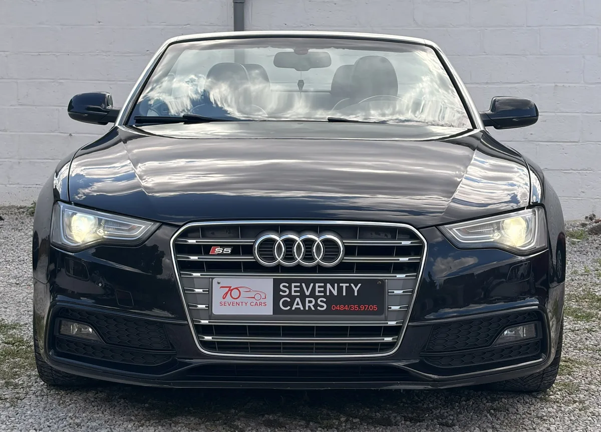 Audi A5 2012 — photo 2