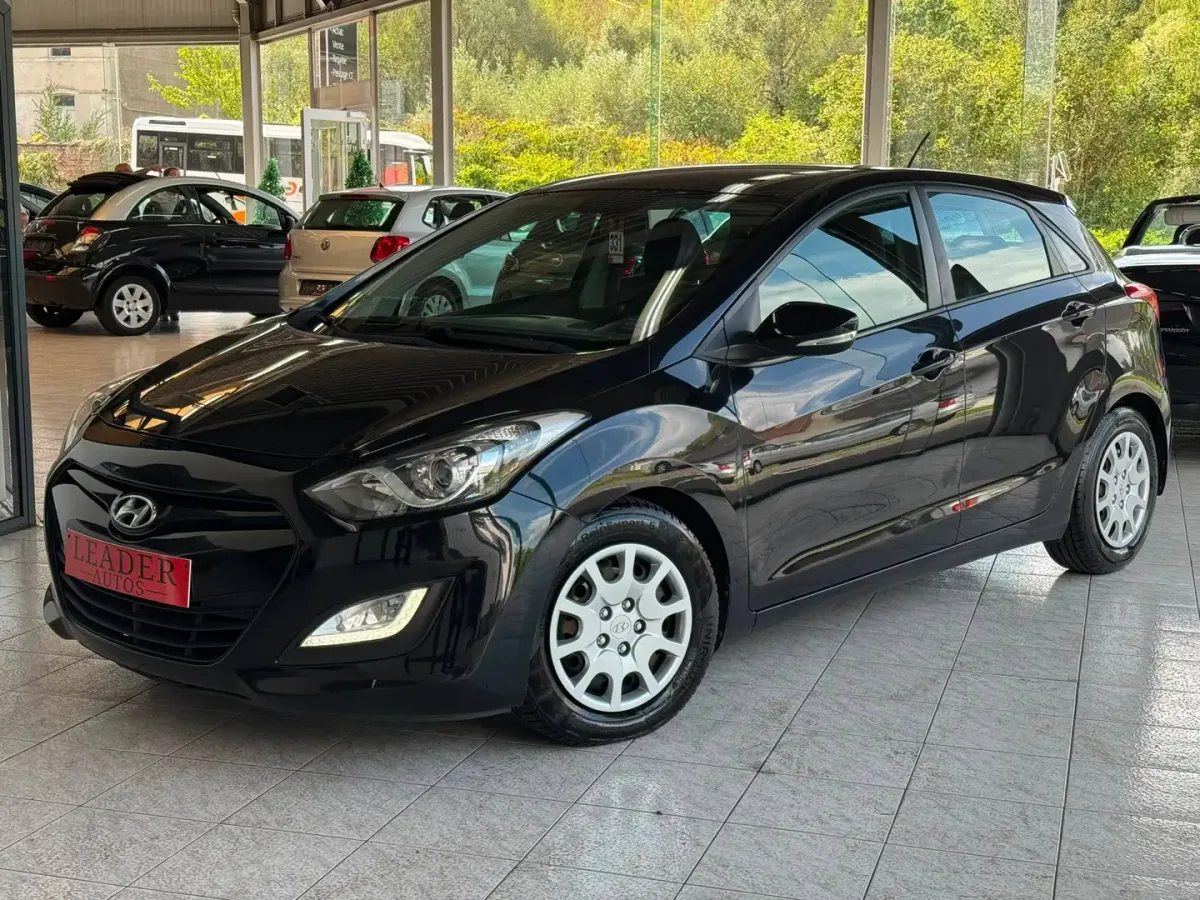 Hyundai I30 2012 — photo 1