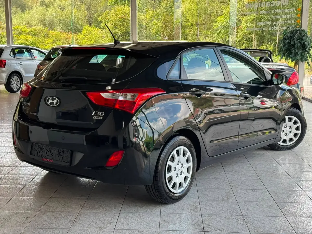 Hyundai I30 2012 — photo 3