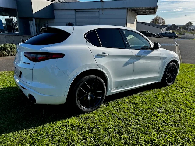 Alfa Romeo Stelvio 2020 — photo 4