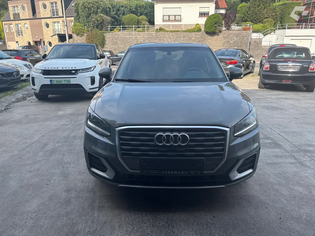 Audi Q2 2017 — photo 1