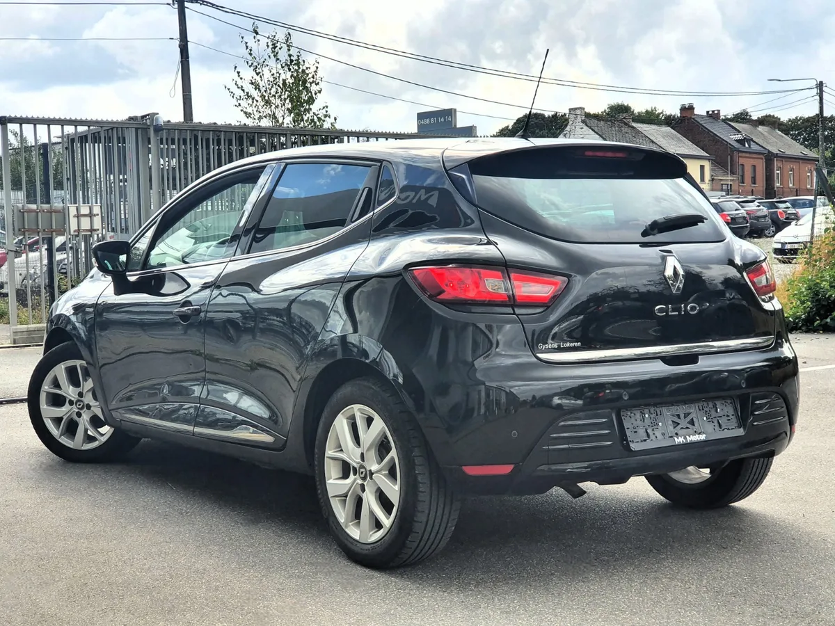 Renault Clio 2018 — photo 3
