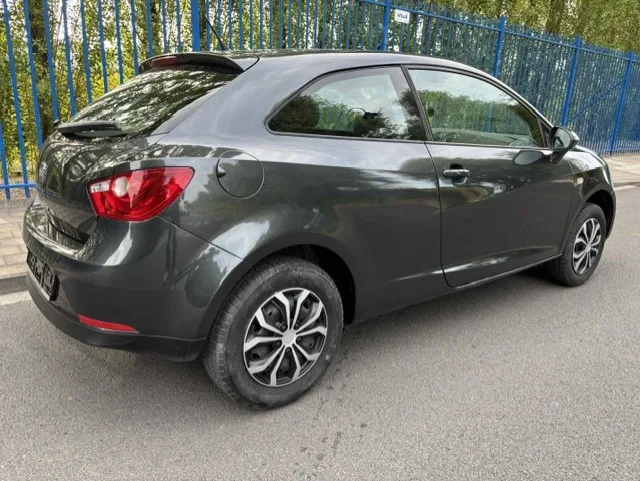SEAT Ibiza 2011 — photo 4