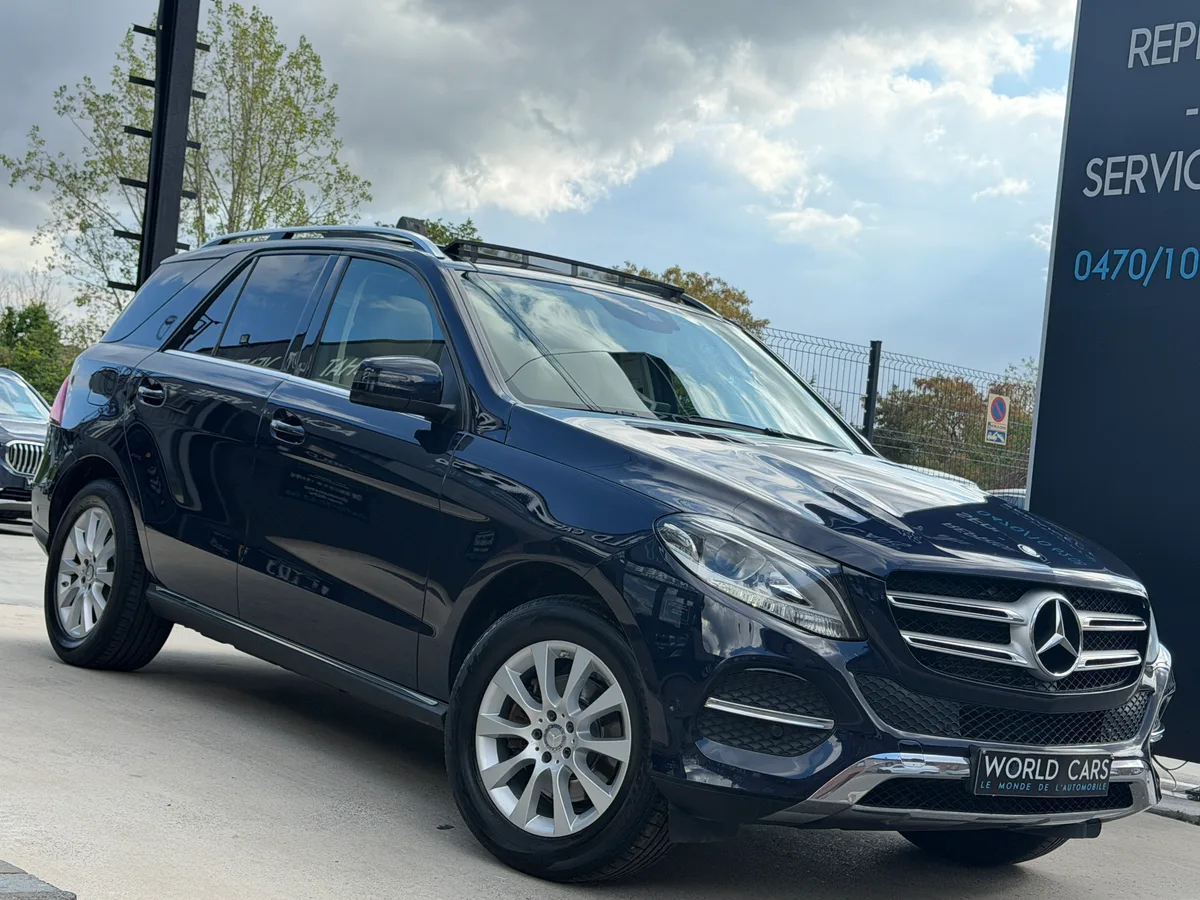 Mercedes-Benz GLE 2016 — photo 2