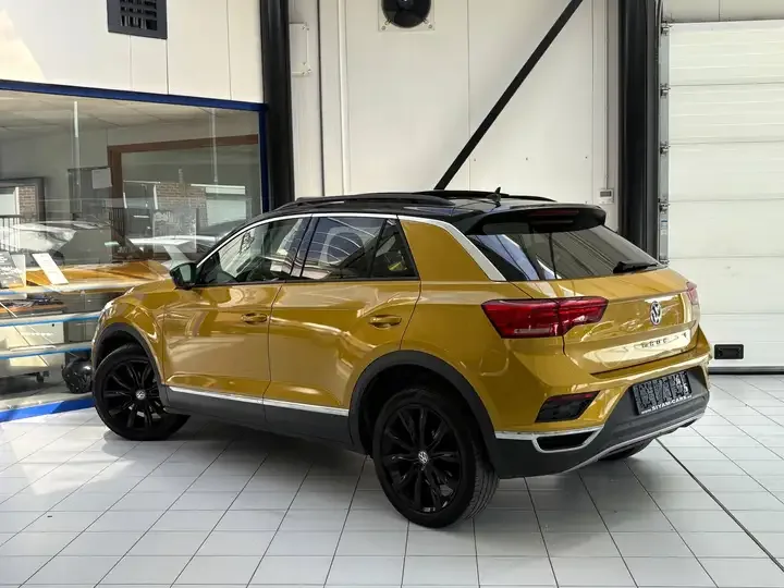 Volkswagen T-Roc 2020 — photo 3