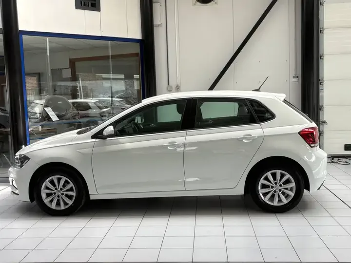 Volkswagen Polo 2018 — photo 2