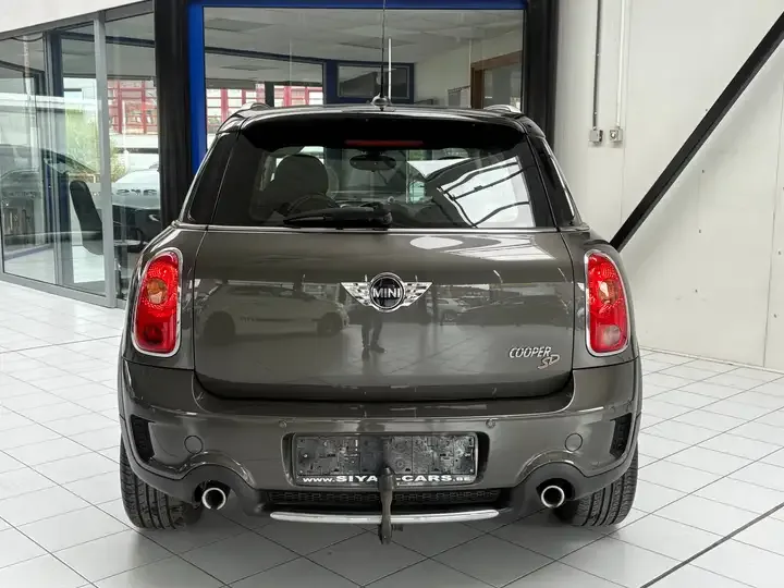 MINI Countryman 2011 — photo 4