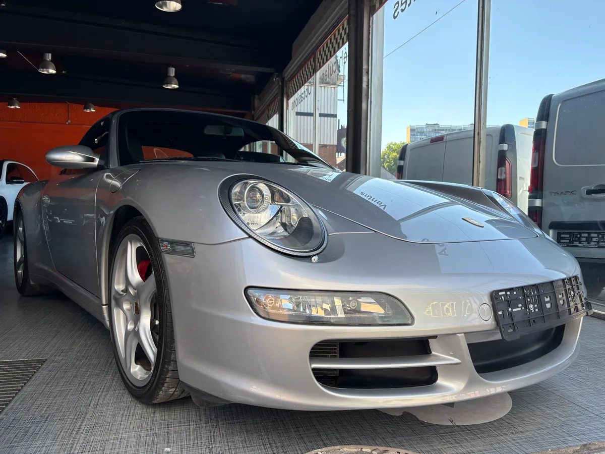 Porsche 997 2006 — photo 1
