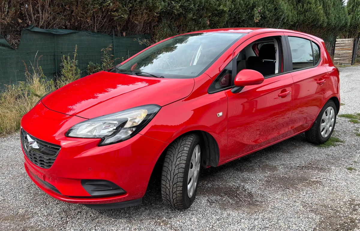 Opel Corsa 2016 — photo 1
