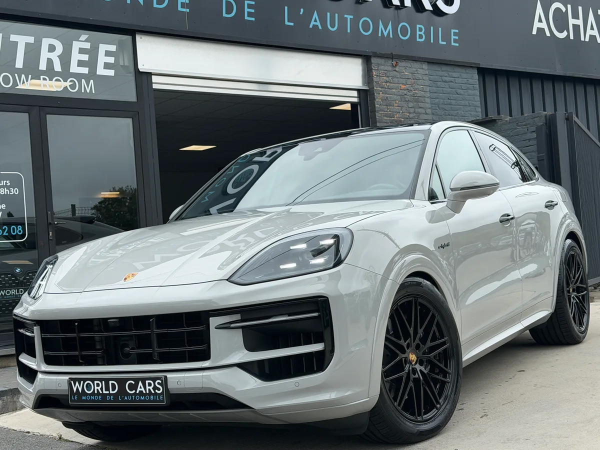Porsche Cayenne 2024 — photo 1