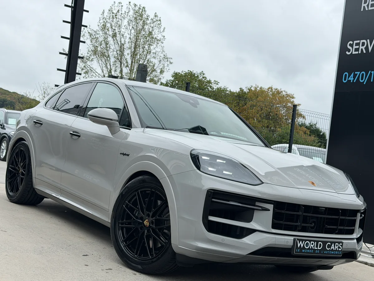 Porsche Cayenne 2024 — photo 2