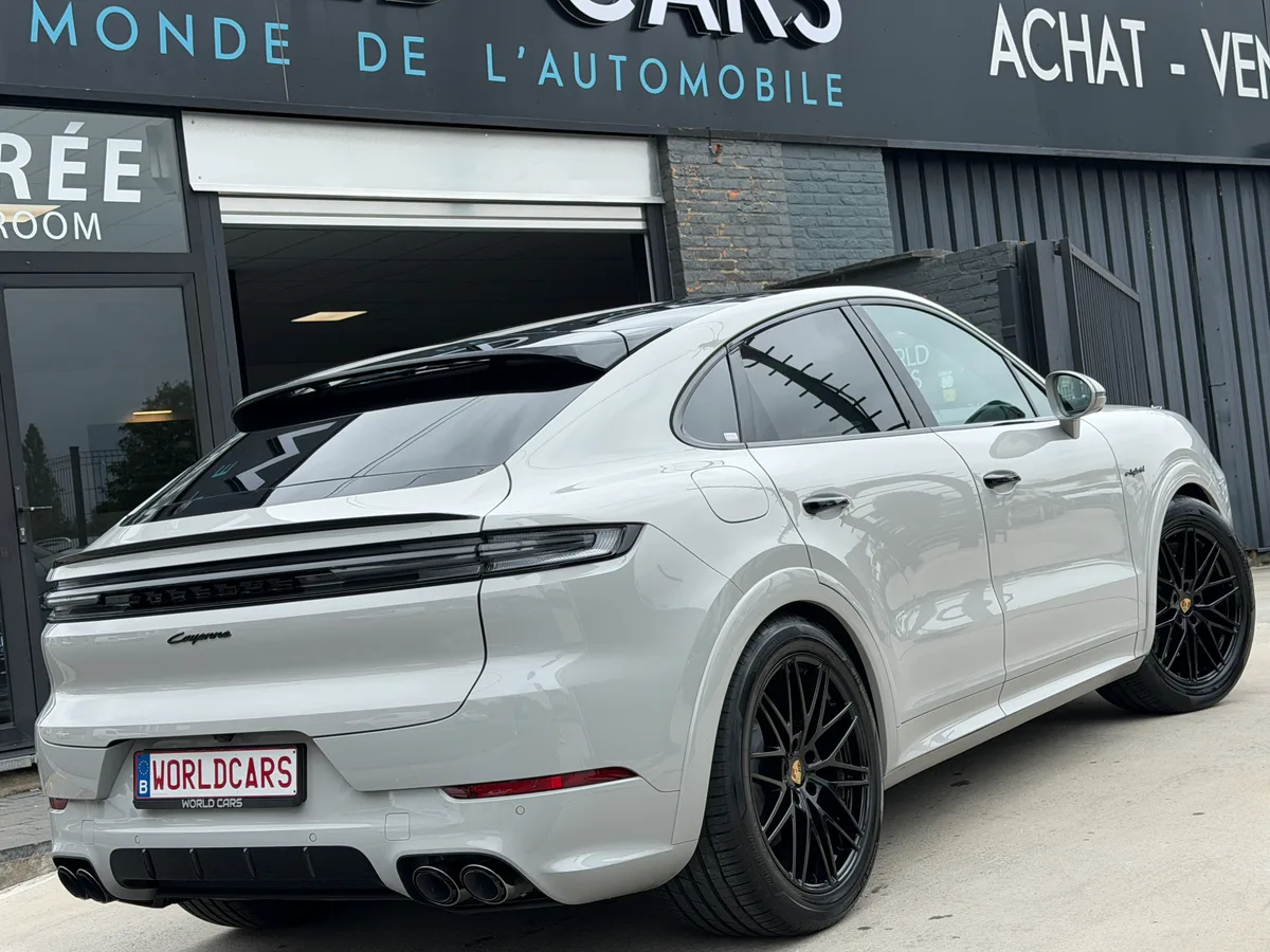Porsche Cayenne 2024 — photo 4