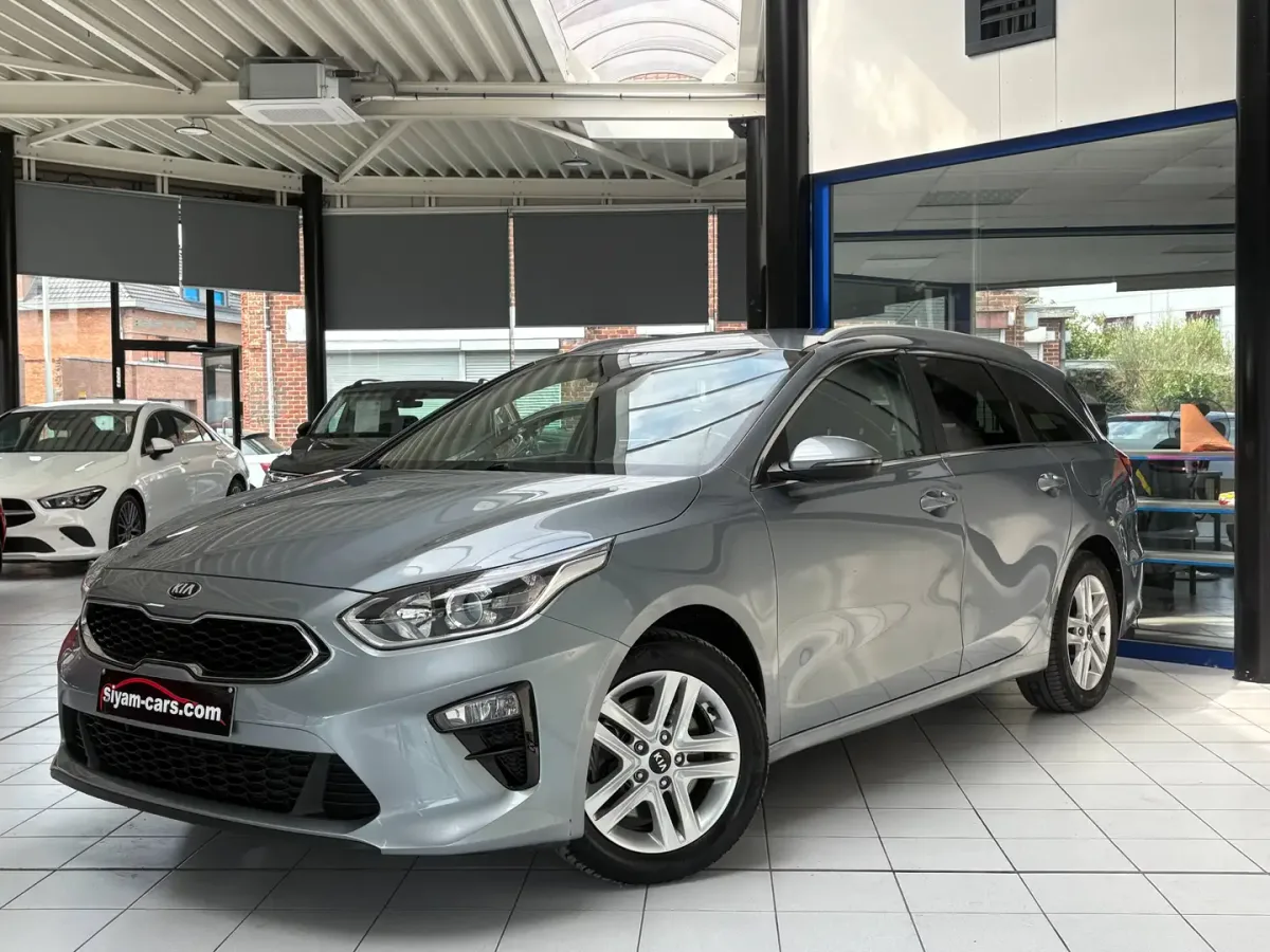 Kia CEED SW 2021 — photo 1
