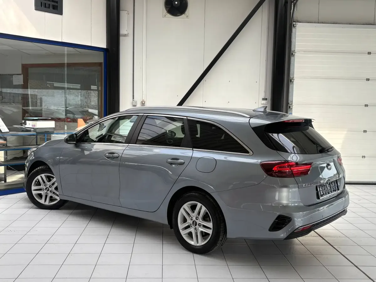 Kia CEED SW 2021 — photo 3