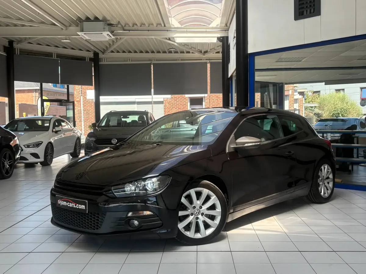 Volkswagen Scirocco 2010 — photo 1