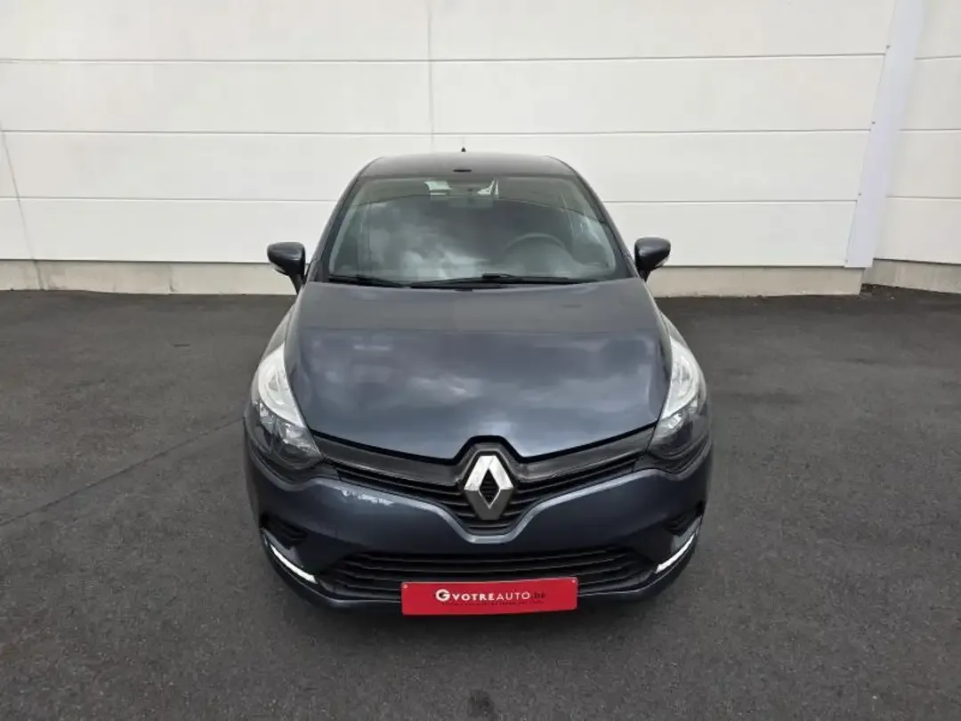 Renault Clio 2017 — photo 2