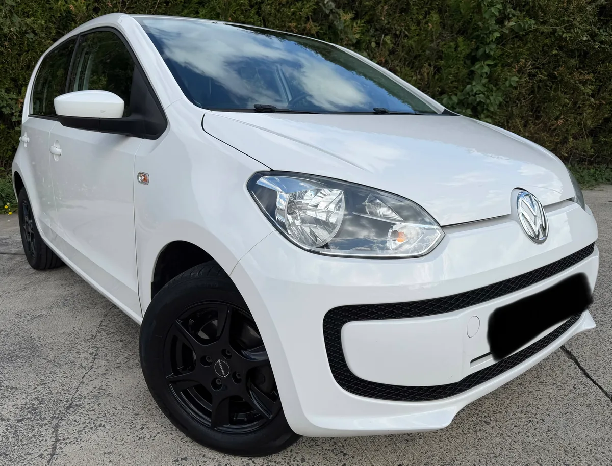 Volkswagen Up! 2014 — photo 3