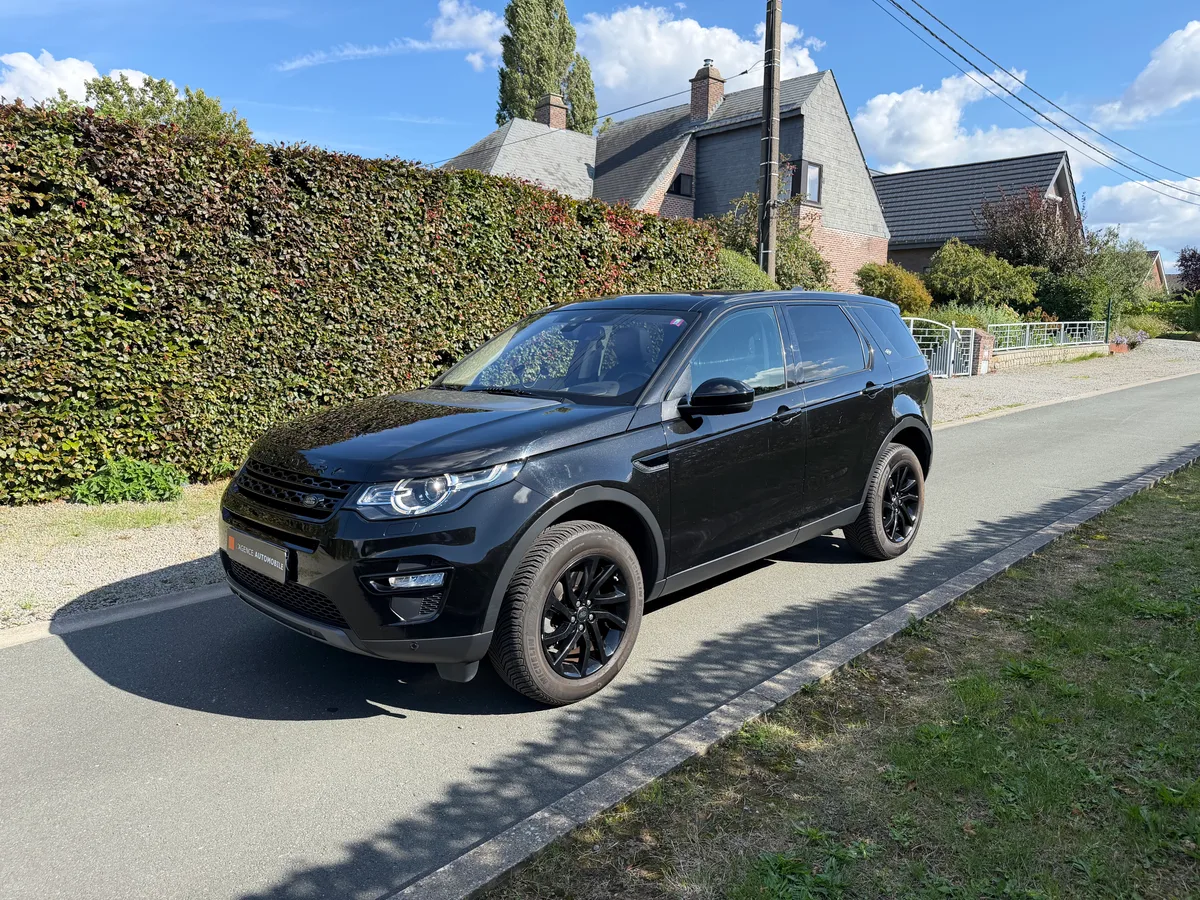 Land Rover Discovery Sport 2018 — photo 1