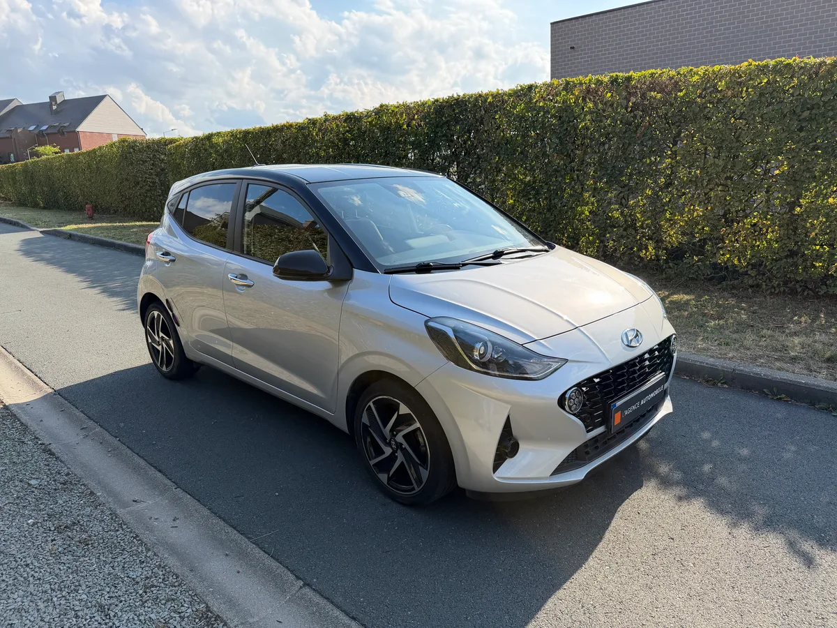 Hyundai i10 2022 — photo 3
