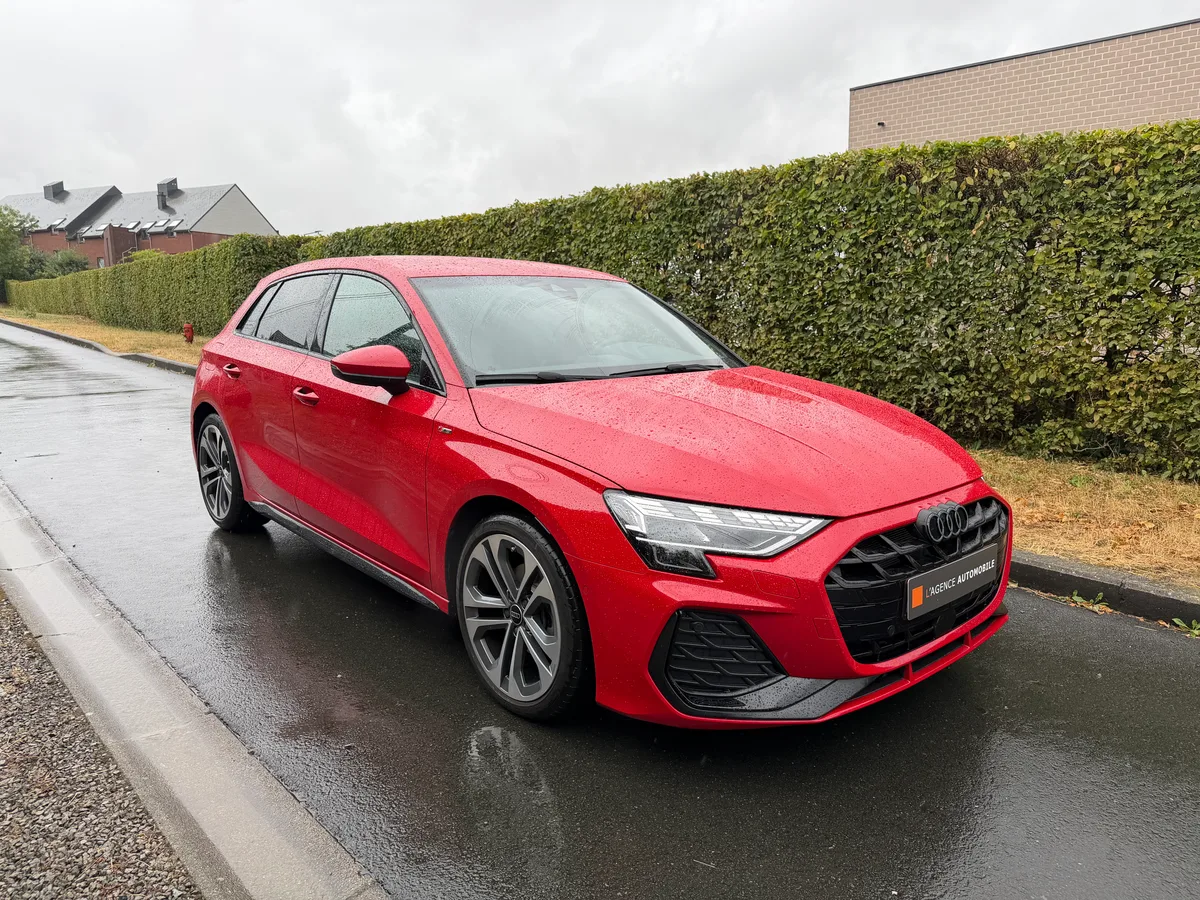 Audi A3 2025 — photo 3