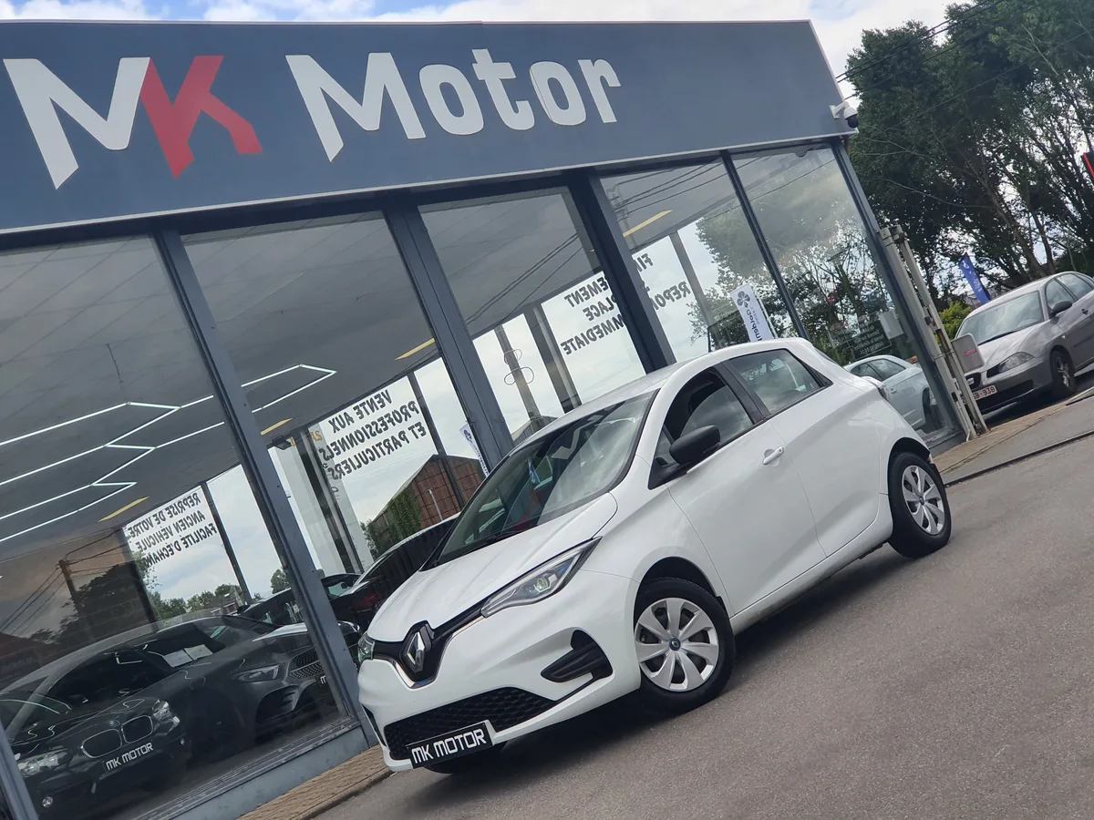 Renault Zoe 2020 — photo 1