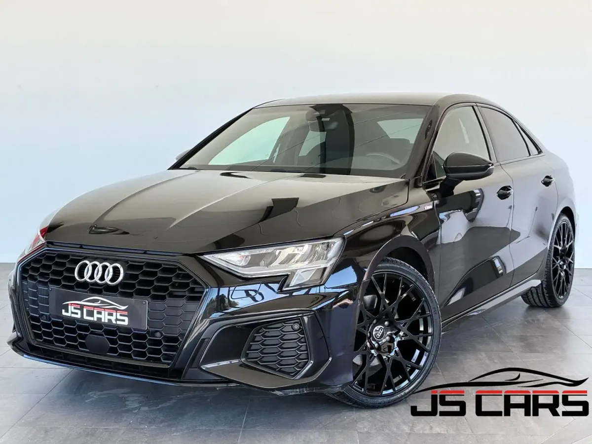 Audi A3 2021 — photo 1