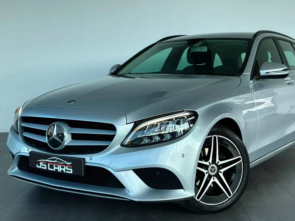 Mercedes-Benz Classe C 2020 — photo 2