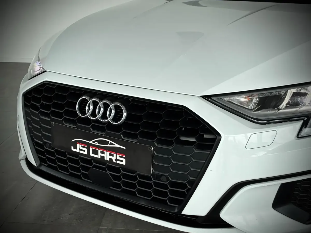Audi A3 2021 — photo 3