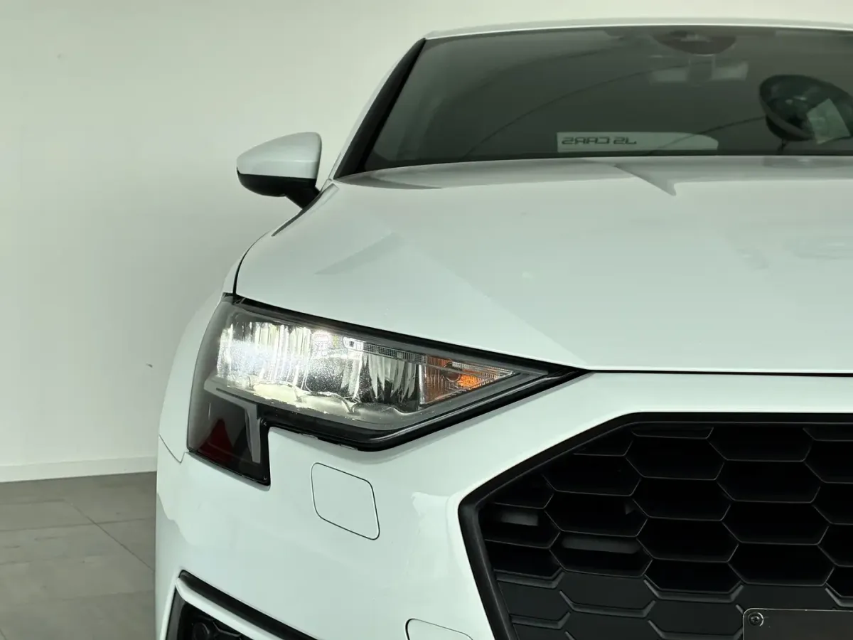 Audi A3 2021 — photo 4